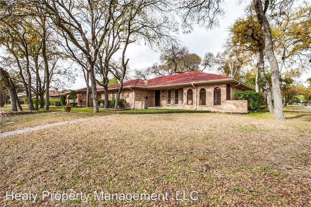 5861 Marview Ln - Photo 3 of 24