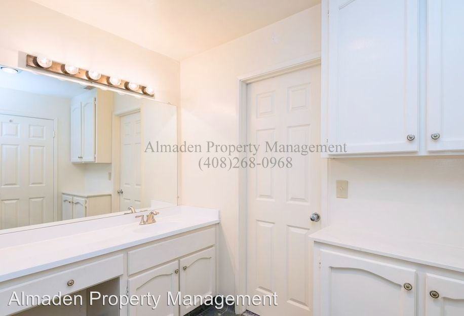 800 Rue Montagne - Photo 3 of 3