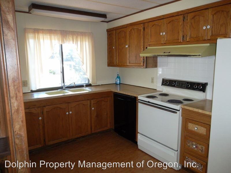 564 Skookum Ct - Photo 2 of 4