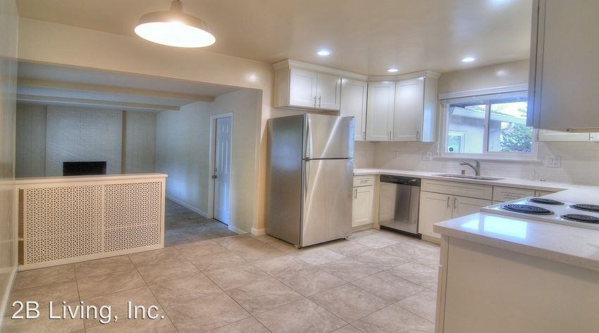 1189 Miller Ave - Photo 3 of 18