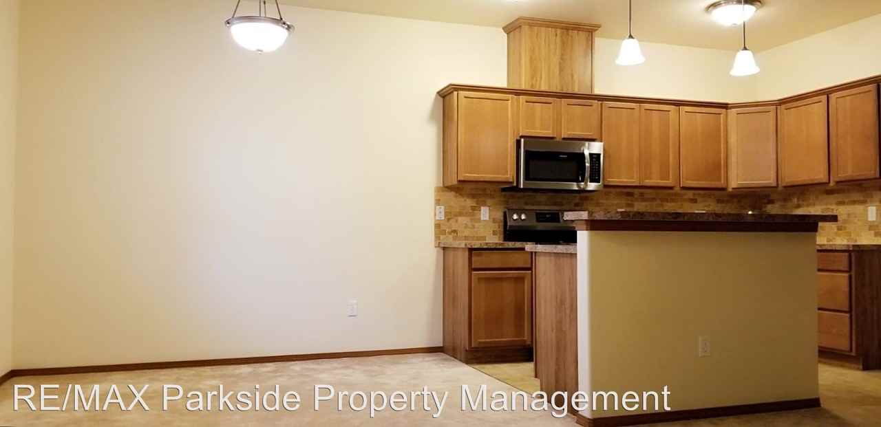 5223 66th Ave SE - Photo 2 of 22