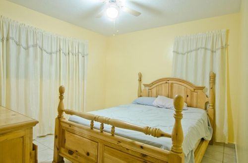 2012 Ware Dr - Photo 3 of 5