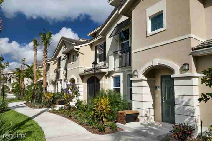 1010 Quaye Lake Cir Apartments in Wellington, FL 33411 Zumper