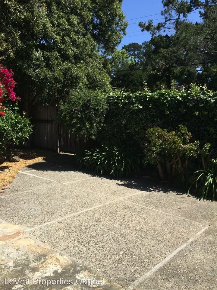 SW Corner of Camino Real & 7th Ave  Camino & 7th - Main House - Photo 3 of 17