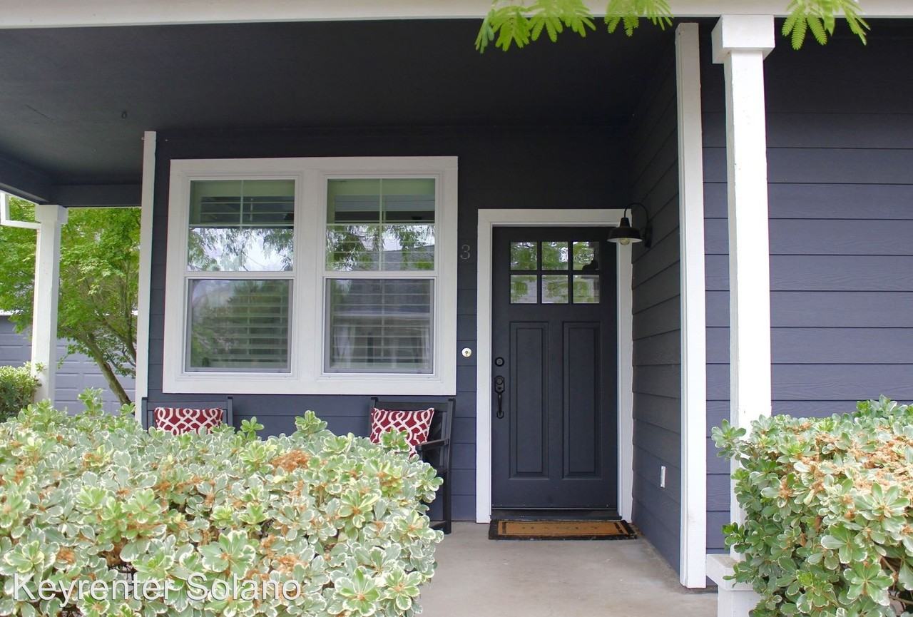 3 Foxglove Ln - Photo 3 of 33