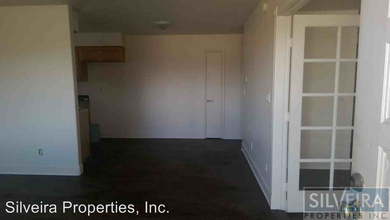 3422 Pinewood Rd - Photo 3 of 26