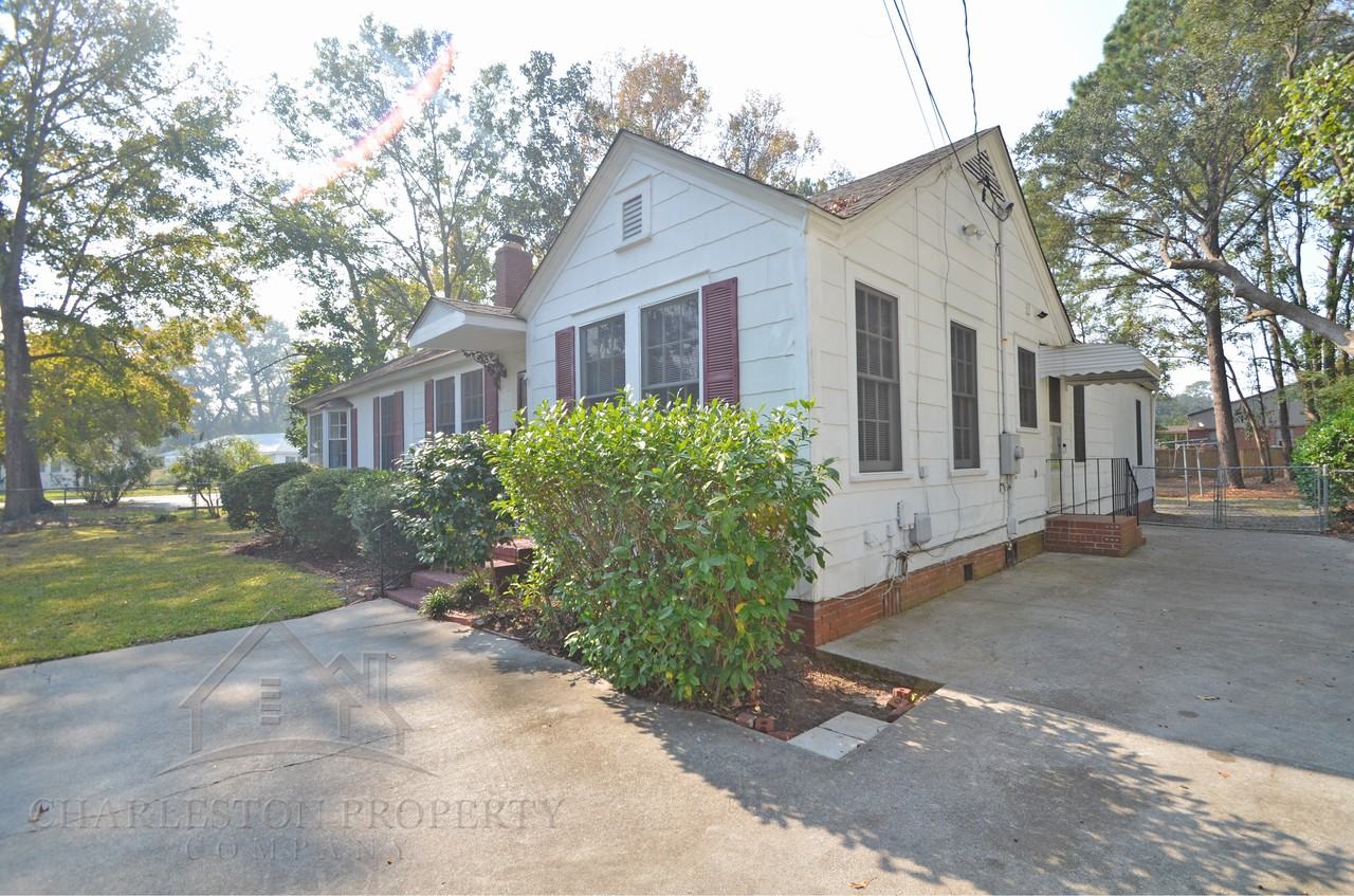 3 Lindendale Ave - Photo 2 of 11