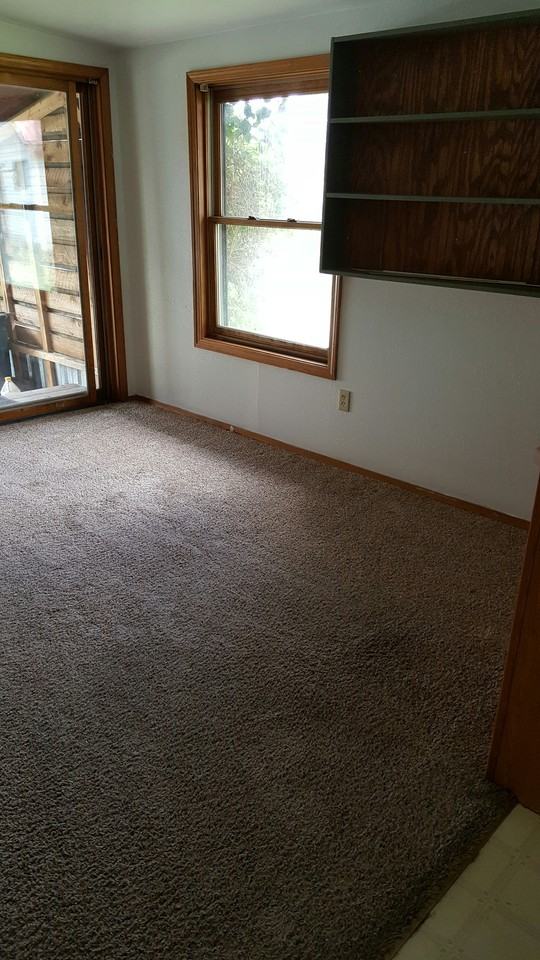 350 Kickbusch Ln - Photo 3 of 17