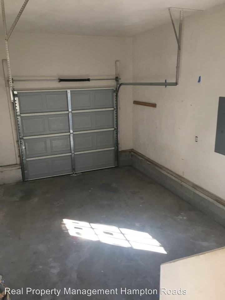 113 W Balview Ave - Photo 3 of 14