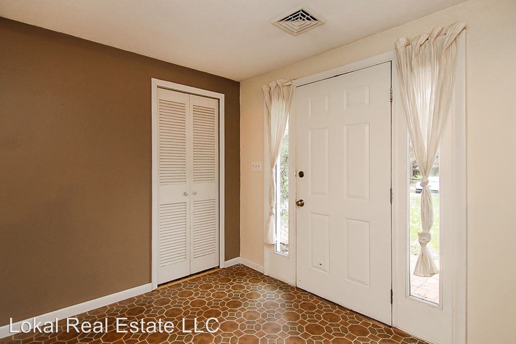 15938 Thomas St - Photo 2 of 33