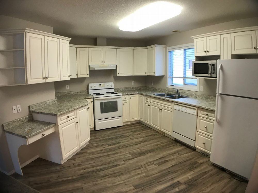 105 706-105 Loutit Rd - Photo 2 of 18