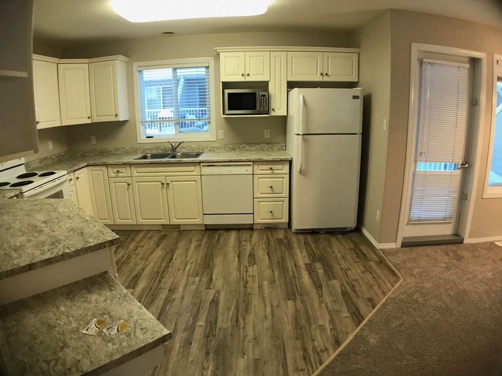 105 706-105 Loutit Rd - Photo 3 of 18