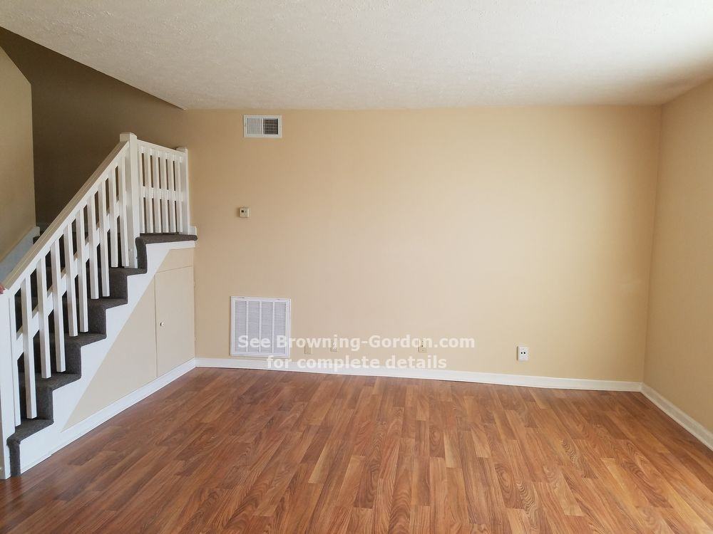 414 Cedarcliff Rd - Photo 3 of 11