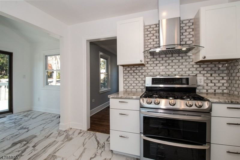 759 Ridgewood Rd - Photo 3 of 24