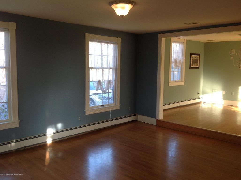 10 2nd Ave - Photo 3 of 30