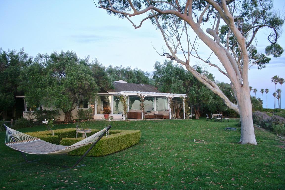 3405 Sea Ledge Ln - Photo 2 of 14