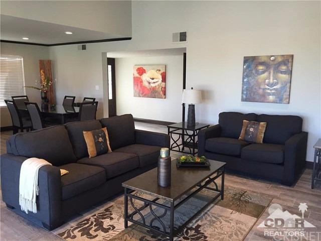 189 Torremolinos Dr - Photo 3 of 15