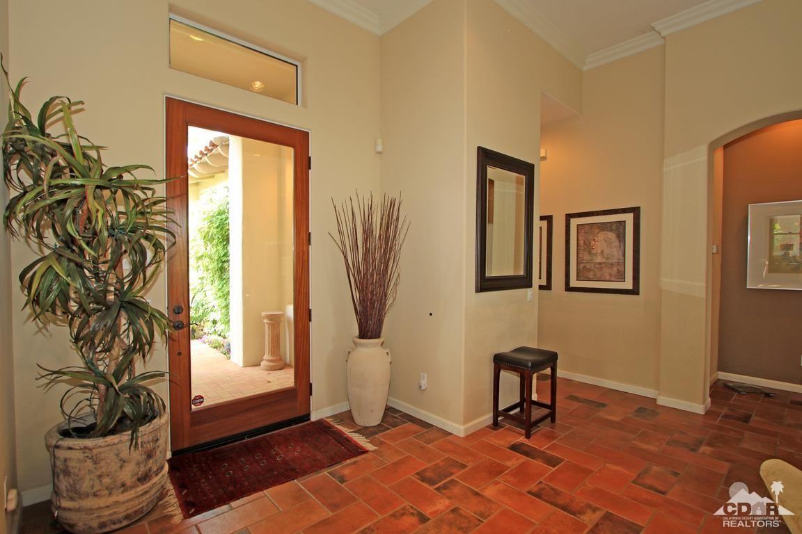 215 Loch Lomond Rd - Photo 3 of 50