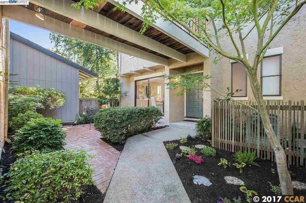 666 Augusta Dr - Photo 2 of 24