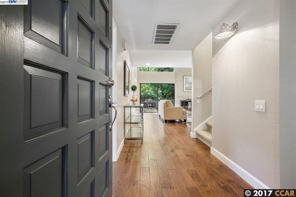 666 Augusta Dr - Photo 3 of 24