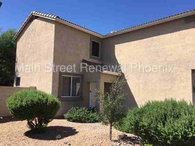 16239 W Sierra St - Photo 3 of 34