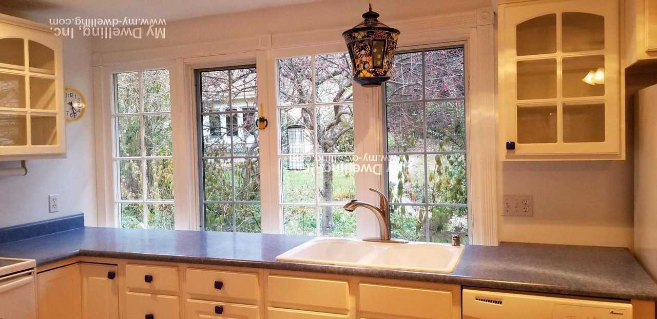 N65W30878 Beaver Lake Rd - Photo 2 of 14