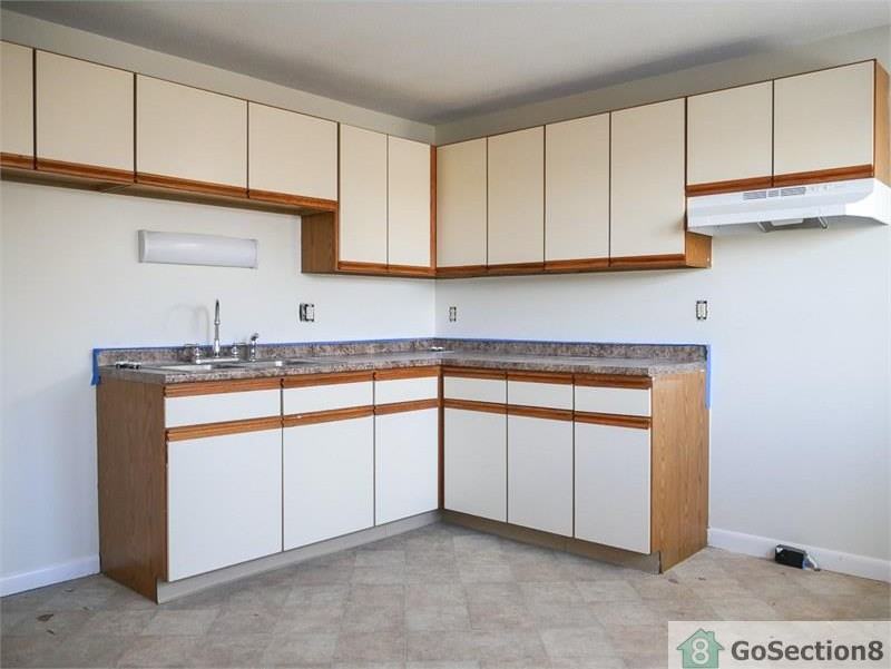 16 Ferris St #18 - Photo 2 of 8