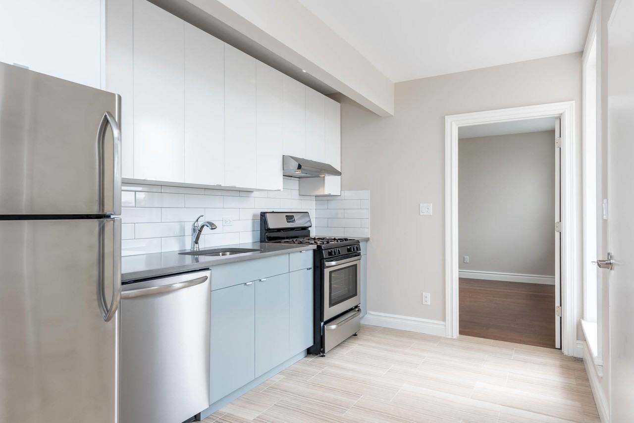 439 Knickerbocker Avenue #35RP