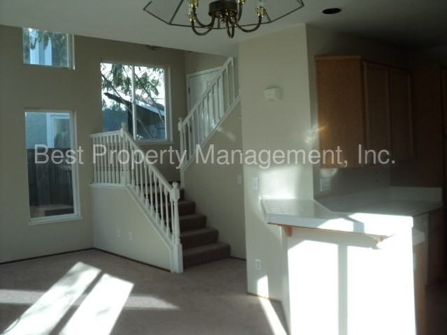 671 Allbrook Dr - Photo 3 of 6