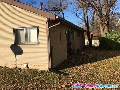 8501 Frost Ave - Photo 2 of 9