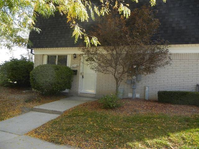 41138 N Woodbury Green Dr #10 - Photo 2 of 20