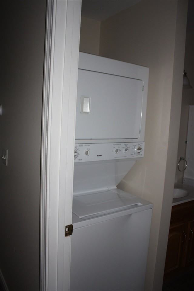 5855 Darling Hill Rd - Photo 3 of 8