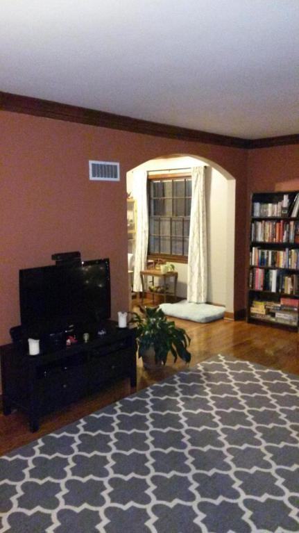 605 W Stewart Rd - Photo 3 of 11