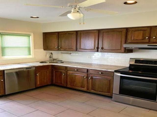 1925 Fontaine Rd - Photo 3 of 6