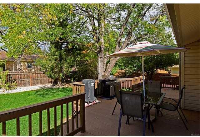 7765 S Lamar Ct - Photo 2 of 15