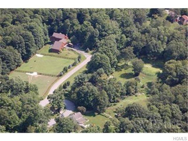 260 McManus Rd N - Photo 2 of 25