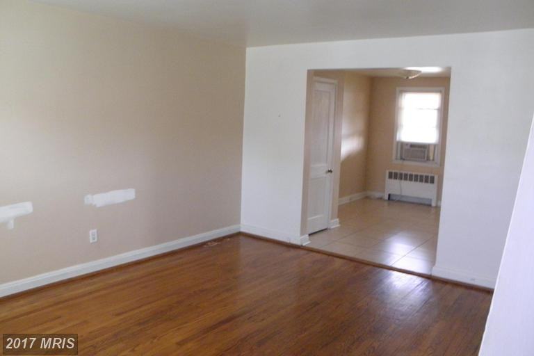 1214 Primrose Ave - Photo 3 of 13