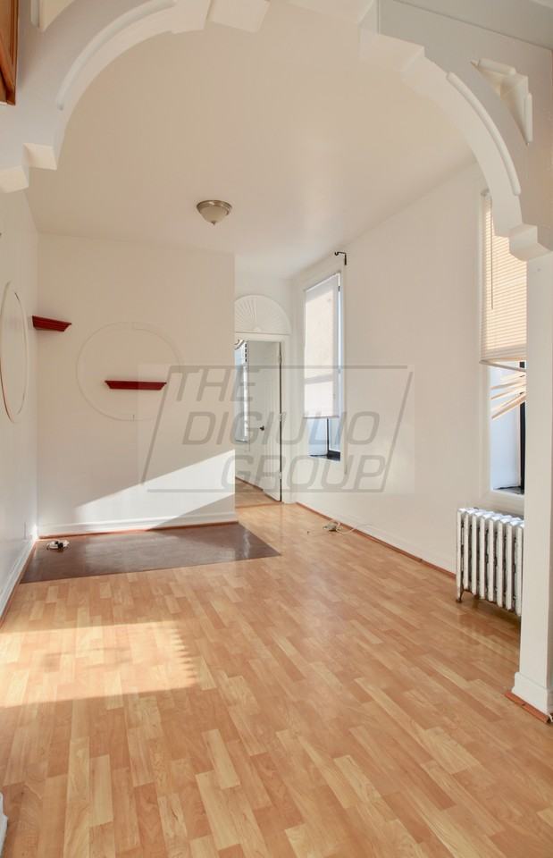 W 165th St & Broadway 5C, New York, NY 10032 2 Bedroom Apartment for