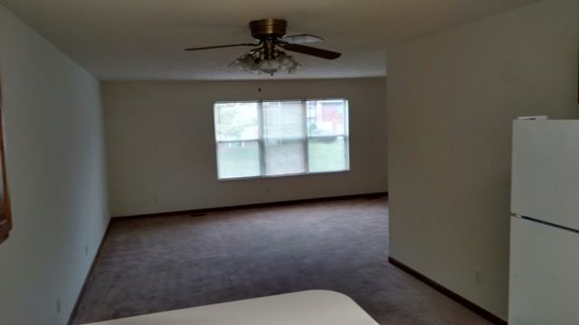 447 Sycamore Drive - Photo 2 of 4