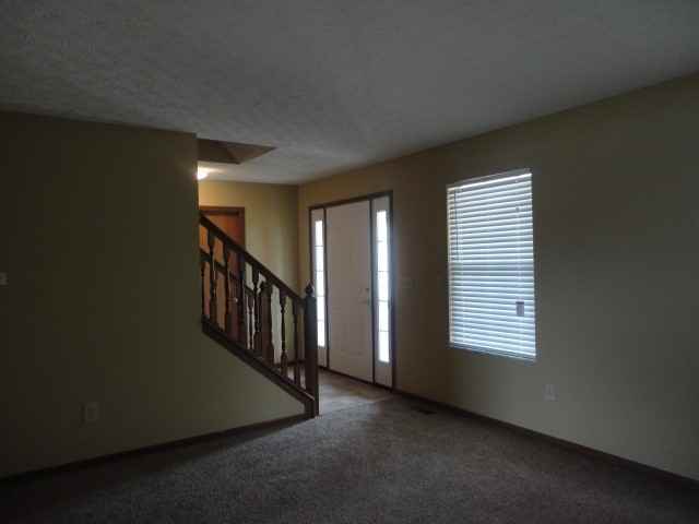 5631 Forest Glen Dr - Photo 2 of 11