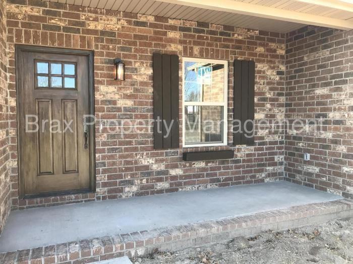 207 Dunkle Dr - Photo 2 of 18