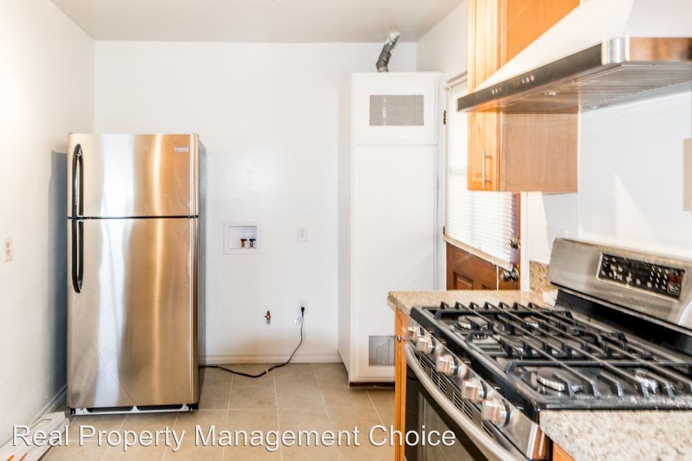 3600 Kelton Ave - Photo 3 of 11