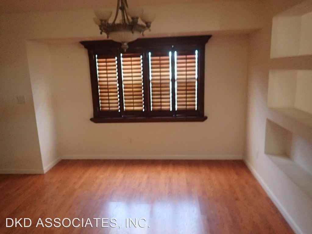 6836 Dakota Ridge Dr - Photo 3 of 23