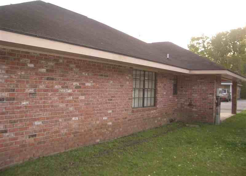 Rosewood Duplex - Photo 2 of 2