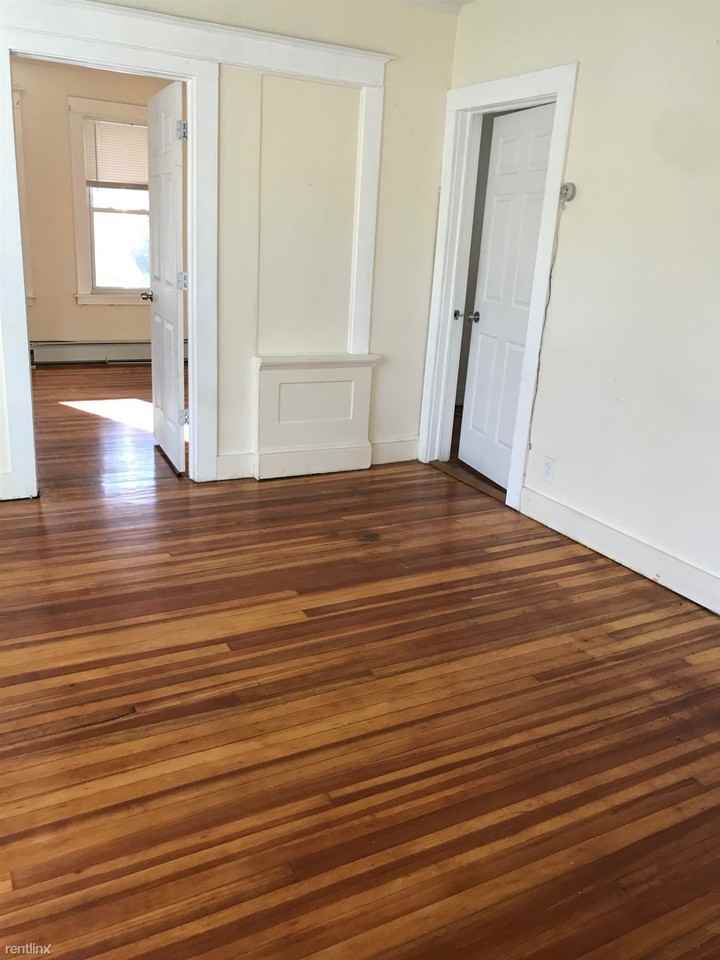 10 Flatbush Ave - Photo 2 of 13