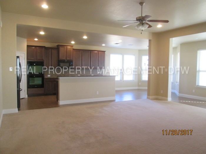 417 Gray Wolf Trail - Photo 3 of 27