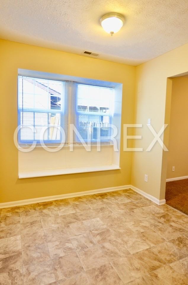 11038 Essen Ct - Photo 3 of 12