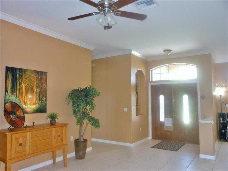 5476 Lockport Ct - Photo 2 of 25