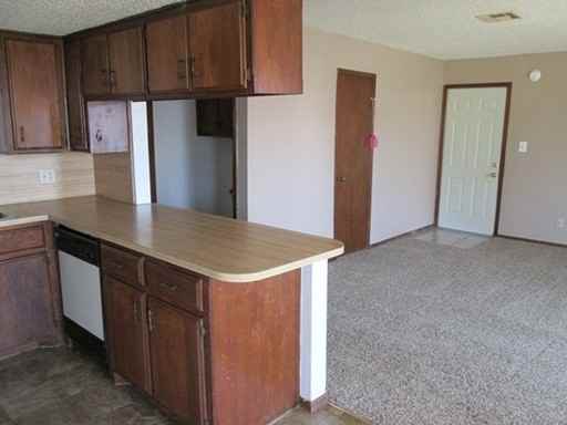 1013 N 5th St - Photo 3 of 9