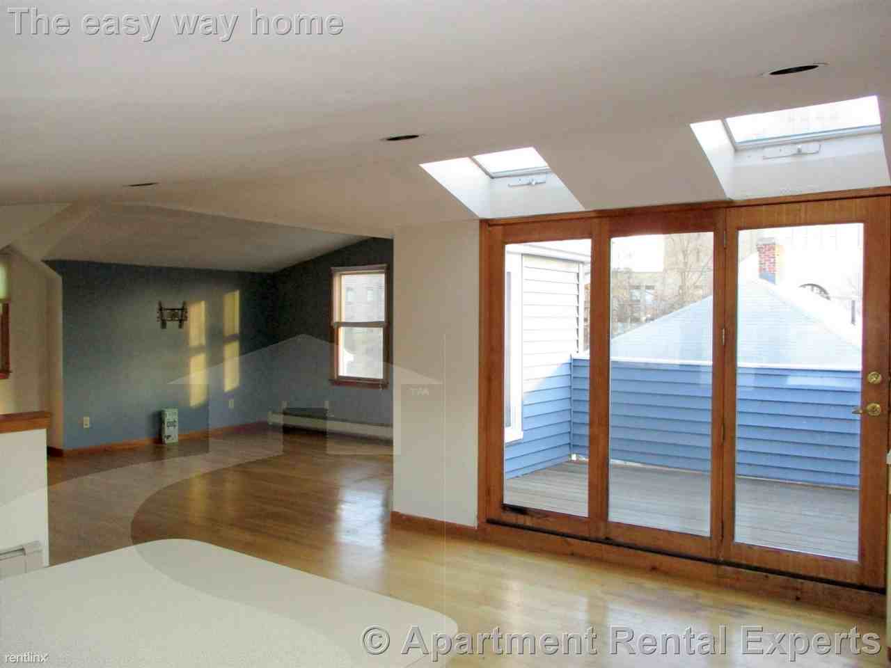 12 Keenan St #3 - Photo 2 of 19